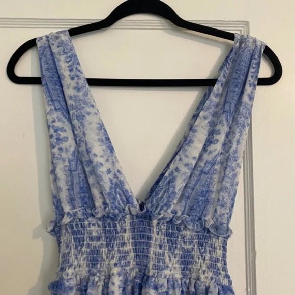 Saylor Ruffle Dress - Size Medium - Picture 5 of 10